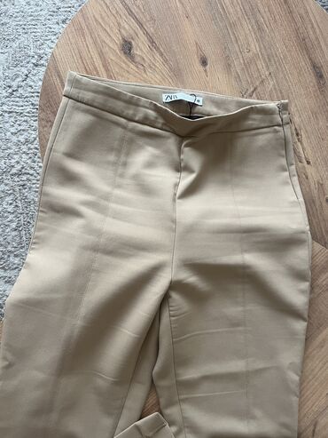 Pantalone: L (EU 40), Visok struk, Zvoncare