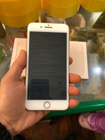 Apple iPhone: IPhone 8 Plus, 64 GB, Rose Gold, Barmaq izi