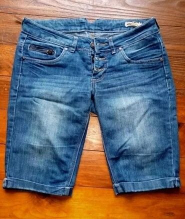 new jeans: L (EU 40), Teksas, bоја - Svetloplava