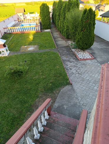 Kuće na prodaju: 420 kv. m, 5 soba — 46