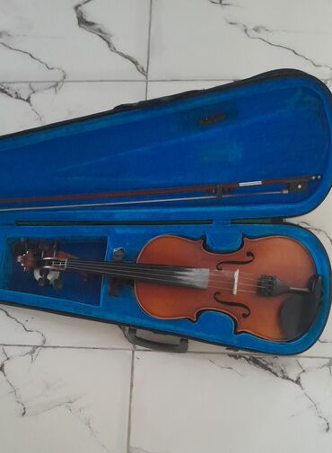 Скрипки: Carlovy cexya istehsali skripka satilir