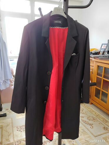 пиджак красный: Плащ, XL (EU 42)
