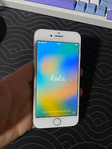 Apple iPhone: IPhone 8, Б/у, 64 ГБ, Белый, Чехол, 90 % — 1