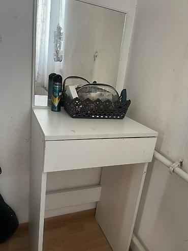 bunk bed: Продаю в связи с переездом, только самовывоз, пишите, звоните. У всех — 4