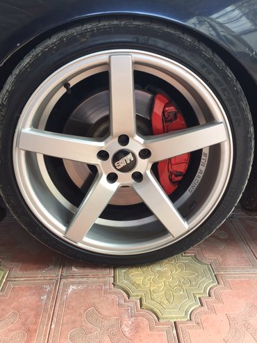 Audi s4 42 tiptronic - Azərbaycan: Audi r20 str sport disklər çatsız svarkasız top kimi disklərdi