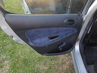 kuka za auto: DELOVI ZA PEUGEOT 206 2002. GOD. | Peugeot 206 1.4 benzin 8v.Auto se — 10