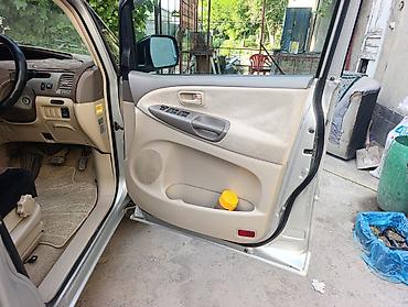 devo tiko: Toyota Estima: 2003 г., Минивэн — 9