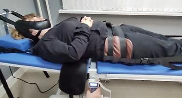 Медициналык жабдуулар: Тракционный стол (с электроприводом) используется для вытяжения — 1