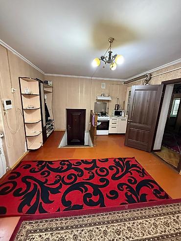 участок 5 соток: Продается частный дом с участком 8,5 соток. Основные характеристики — 10