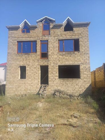 mansard ev: Saray 5 otaqlı, 220 kv. m, Kredit yoxdur, Təmirsiz at lalafo.az mansard ev: Saray 5 otaqlı, 220 kv. m, Kredit yoxdur, Təmirsiz
