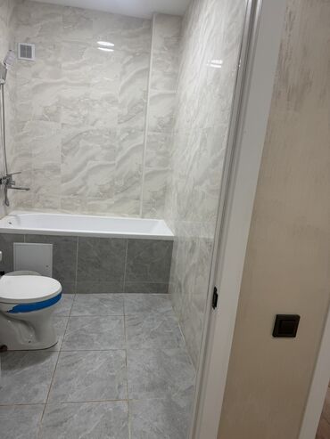 Посуточная аренда квартир: 1 комната, Постельное белье, Кондиционер, Парковка — 8