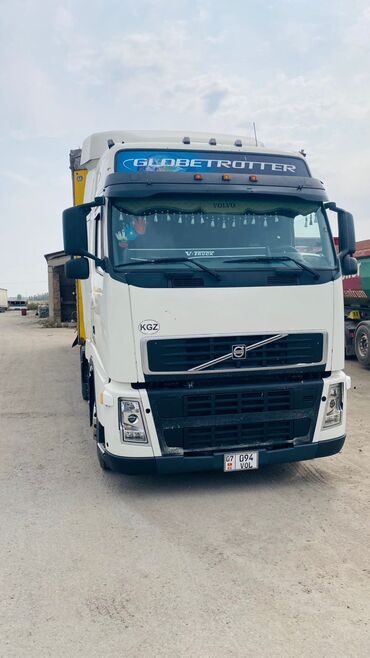 прицепы для трактора: Сүйрөгүч, Volvo, 2005 г., Парда