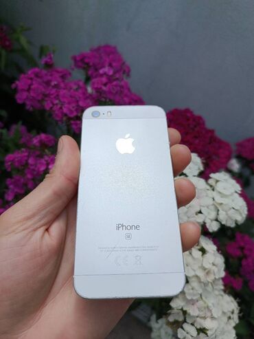 apple 15 qiymeti: IPhone SE, 32 GB, Ağ