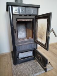 Ostali proizvodi za kuću: Pec Alfa Lara gusana U garanciji jos godinu dana Zamenjene dve na lalafo.rs — 8 Ostali proizvodi za kuću: Pec Alfa Lara gusana U garanciji jos godinu dana Zamenjene dve — 8