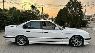 BMW: BMW 5 series: 1989 г., 3.2 л, Механика, Бензин, Седан — 9