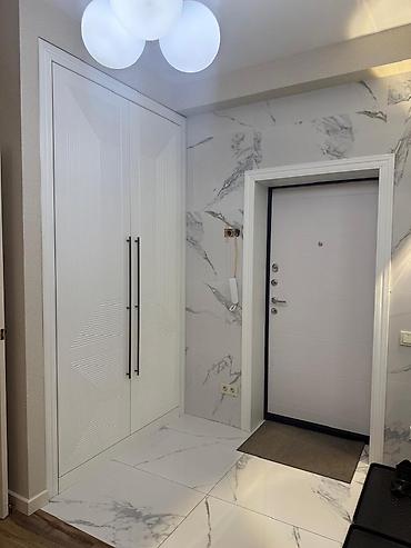 Долгосрочная аренда квартир: 3 комнаты, Риэлтор, Без подселения, С мебелью полностью — 18