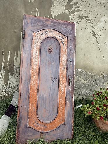 heyet qapisi: Ağır qapıdır, keyfiyyətlidir, sadəcə kosmetikası gedib. Real alıcıya — 4