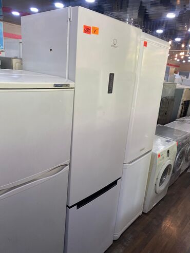 indesit baku: 2 qapılı Indesit Soyuducu Satılır