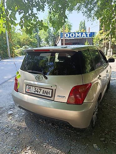 isuzu пикап: Toyota Ist: 2002 г., 1.5 л, Автомат, Бензин, Хэтчбэк — 2
