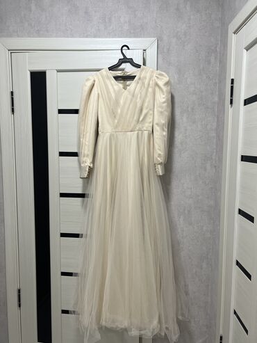 Платья: Вечернее платье, Длинная модель, Шелк, С рукавами, M (EU 38)