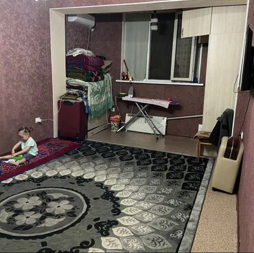 Продажа квартир: 1 комната, 52 м², Элитка, 2 этаж, Старый ремонт