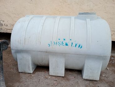 Döşəmə: Su çəni – Şimşək LTD, 1500 litr - Həcm: 1500 lt (korpusda qeyd