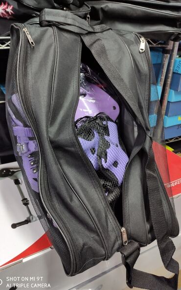 Ролики: Оригинальные ролики трёх рацветок,размеры от S -31-34, и М -35-38.В — 5