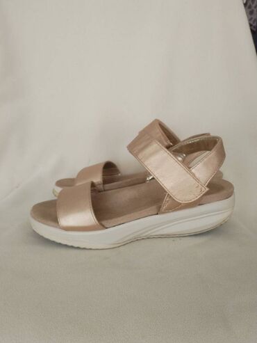 Sandale: WALKMAX sandale br 38----Jedinstveni zaobljeni djon WALKMAXX obuce — 3
