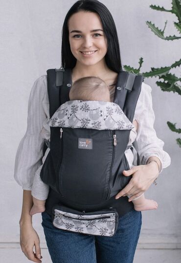 сумка для детских вещей: Продаю эргорюкзак Love Carry Air X в серой расцветке с ленивцем с