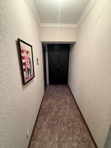 квартиры по суточно мкр: 2 комнаты, 43 м², 104 серия, 1 этаж, Евроремонт