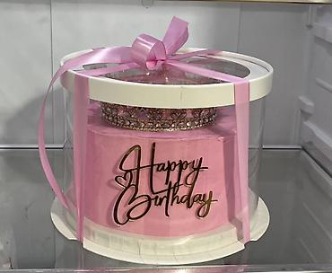 Кондитерские изделия, сладости: Двухъярусный праздничный торт, выполненный в нежных розовых тонах — 10