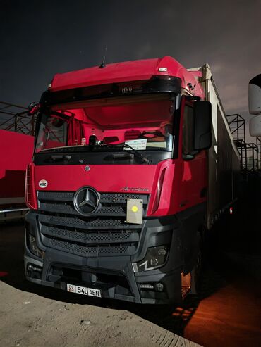 фронтальный погрузчик 1 8: Грузовик, Mercedes-Benz, Дубль, Б/у