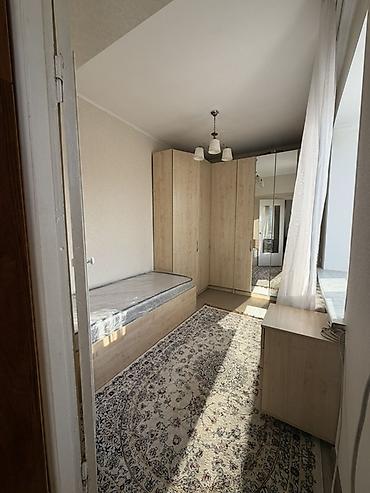 сдаю кв чолпон ата: 3 комнаты, 58 м², Индивидуалка, 4 этаж — 4