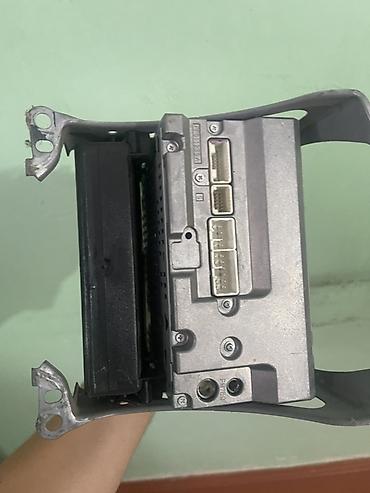 derin dondurucu mini: Toyota orijinal avtomobil maqnitafonu (head unit) – ikiqat DIN ölçülü — 4