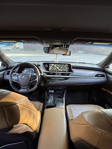 lexus 250: Lexus ES: 2018 г., Гибрид, Седан — 10
