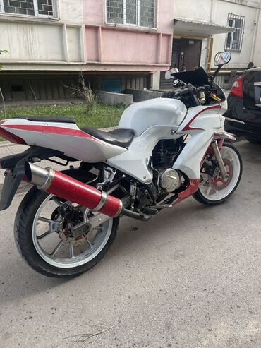 спартивный мотоцикл: Спортбайк Yamaha, 250 куб. см, Бензин, Взрослый, Б/у