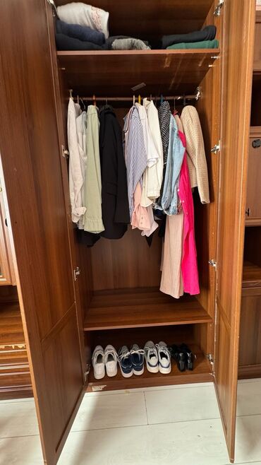 Шкафы для одежды: Шкаф для одежды, книг. Самовывоз, разбор и сбор самим сделать и — 9