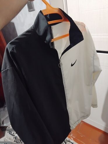 uzun pencekler: Pencək, Nike, L