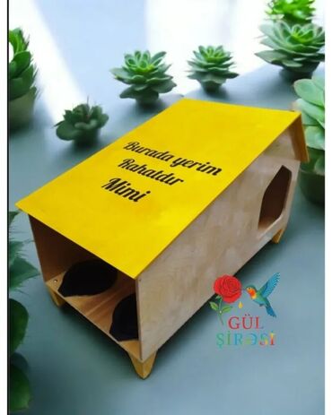 Yuvalar: Taxta pişik evi – “Burada yerim rahatdır” yazılı - Material — 16