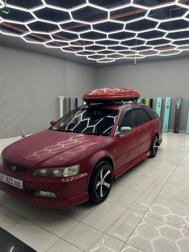 продам документы на авто с железом: Автомобиль Honda Accord в кузове универсал с установленным багажным
