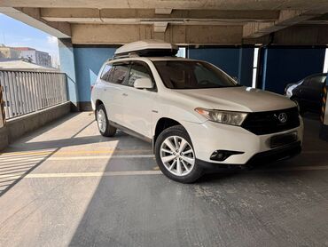 машины в продаже: Toyota Highlander: 2010 г., 3.3 л, Вариатор, Гибрид, Жол тандабас