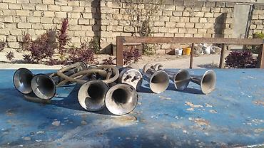 avtomobil ucun soba: Avtomobil üçün pnevmatik siqnal dəsti

Saray qəsəbəsində — 3
