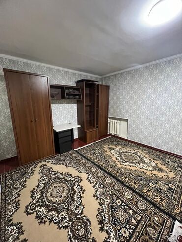 квартиры в бишкеке в районе политеха: 1 комната, Собственник, Без подселения, С мебелью частично