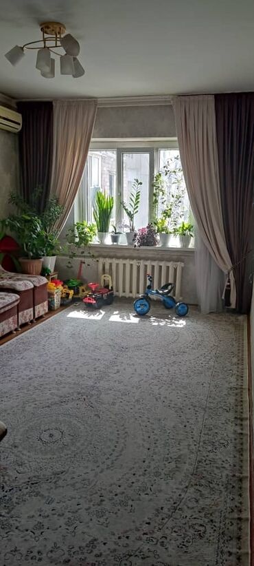 кара балта снять квартиру: 2 комнаты, 50 м², 105 серия, 8 этаж, Косметический ремонт