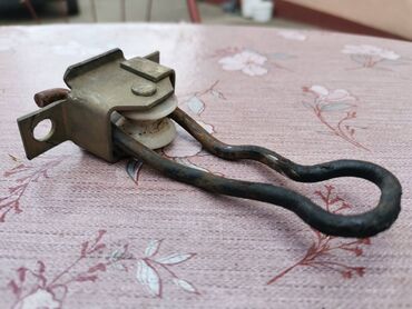 Auto delovi: Granicnici vrata Lada 2106. Polovno, ocuvano. Skinuto sa rastavljenog — 10