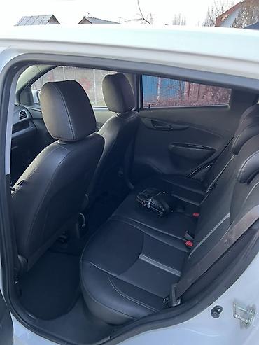 Chevrolet: Chevrolet Spark: 2019 г., 1 л, Вариатор, Бензин, Хэтчбэк — 8