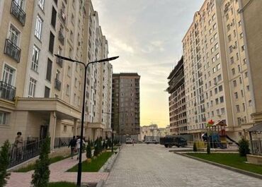 купить квартиру в рассрочку от хозяина: 3 бөлмө, 94 кв. м, Элитка, 12 кабат, ПСО (өзү оңдоп түзөтүп бүтүү үчүн)