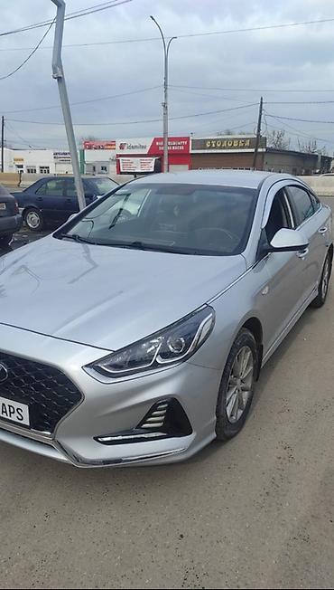 Hyundai Sonata, серебристый 
Аренда авто 
Автомобиль Аренда
