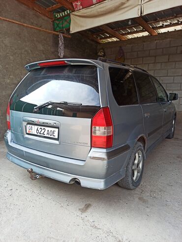 машина буу: Mitsubishi Space Wagon: 2003 г., 2.4 л, Автомат, Бензин, Вэн/Минивэн