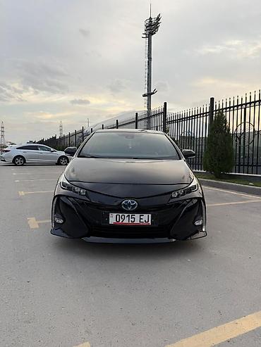 Toyota: Toyota Prius: 2020 г., 1.8 л, Робот, Электромобиль, Хэтчбэк — 3